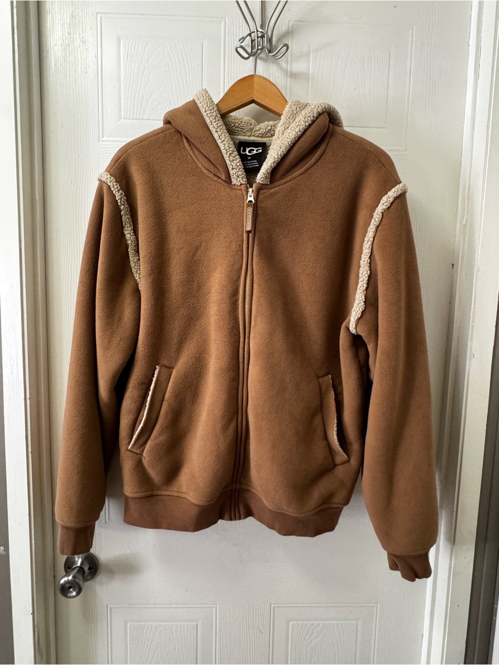 UGG Men's Chestnut Brown Sherpa-Lined Hooded Puffer Jacket